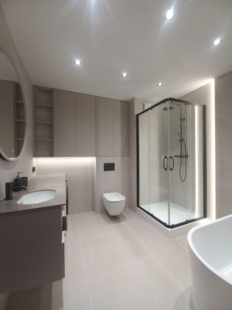 Nowoczesna łazienka z pralką i prysznicem, zabudowa meblowa na wymiar Bokaro Gorzów